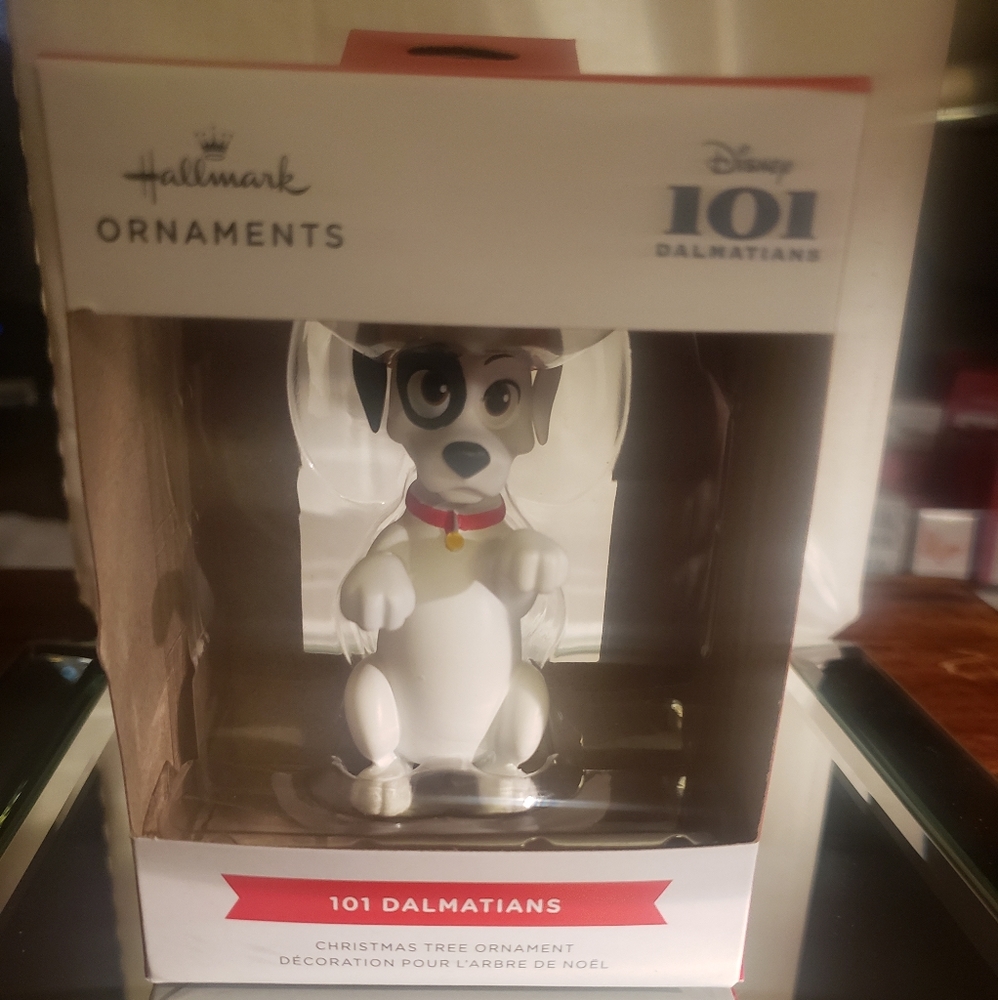 Hallmark 101 DALMATIANS Dalmatian Christmas Tree Ornament